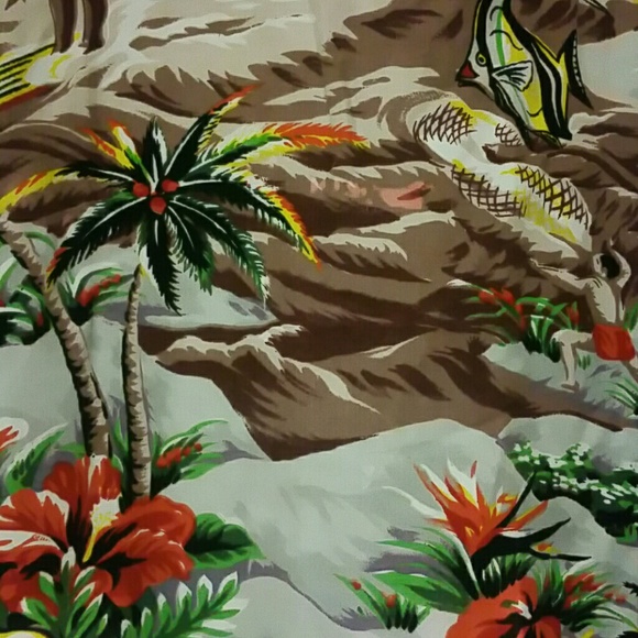 Vintage Hawaiian Dress - Picture 2 of 2